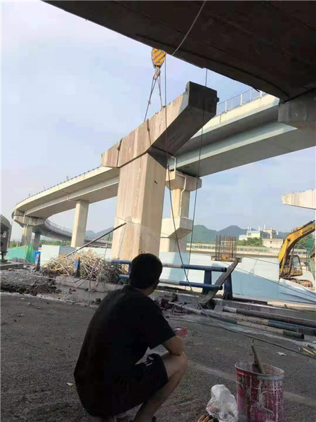 桥梁快猫网址大全价格